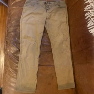 Buck Mason 31” waist olive green light weight canvas pants